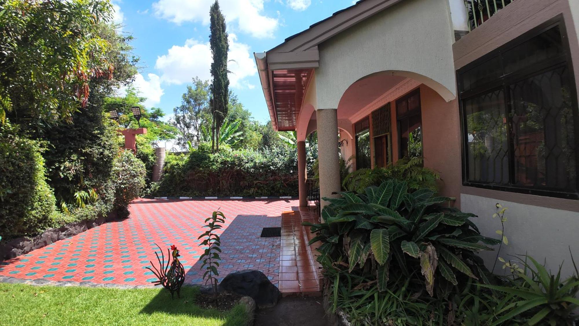 Korona House Hotel Arusha Ngoại thất bức ảnh